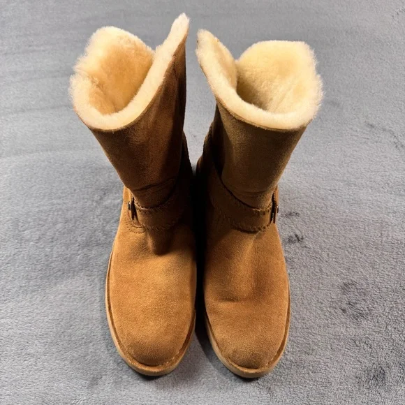 UGG Australia Cedric Chestnut Boots with Shearling Cuff and Buckle - Picture 4 of 11